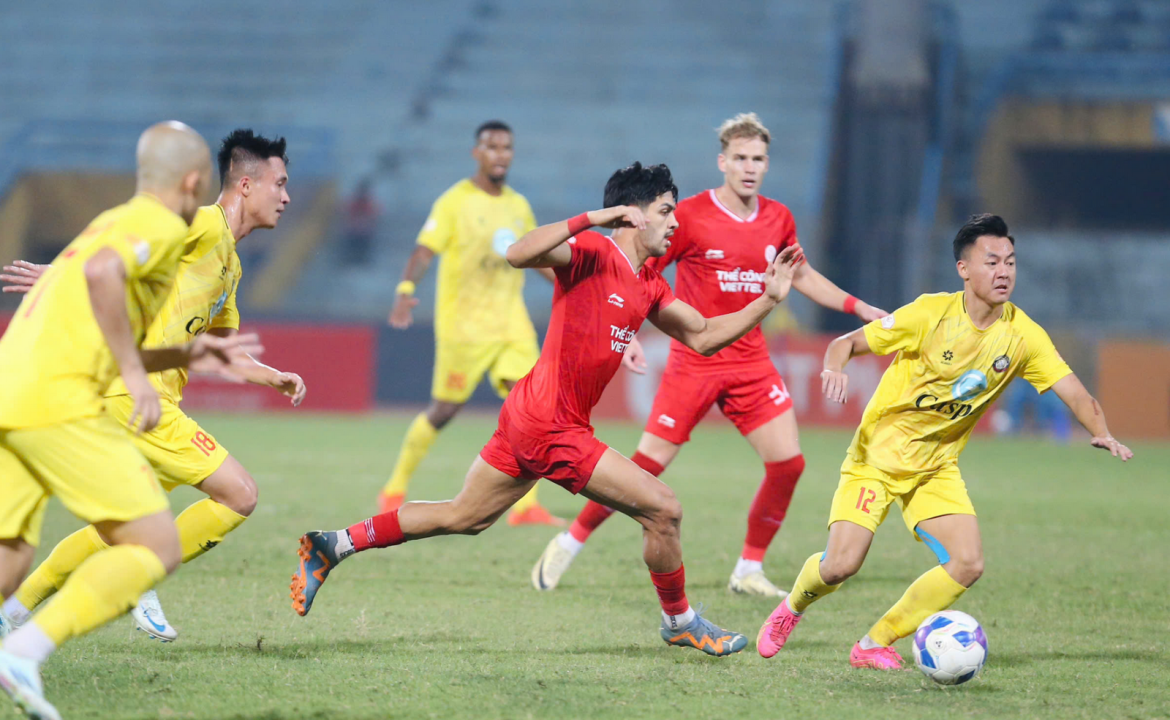 Đông Á Thanh Hóa – Thể Công Viettel: Ngày trở lại xứ Thanh của HLV Popov