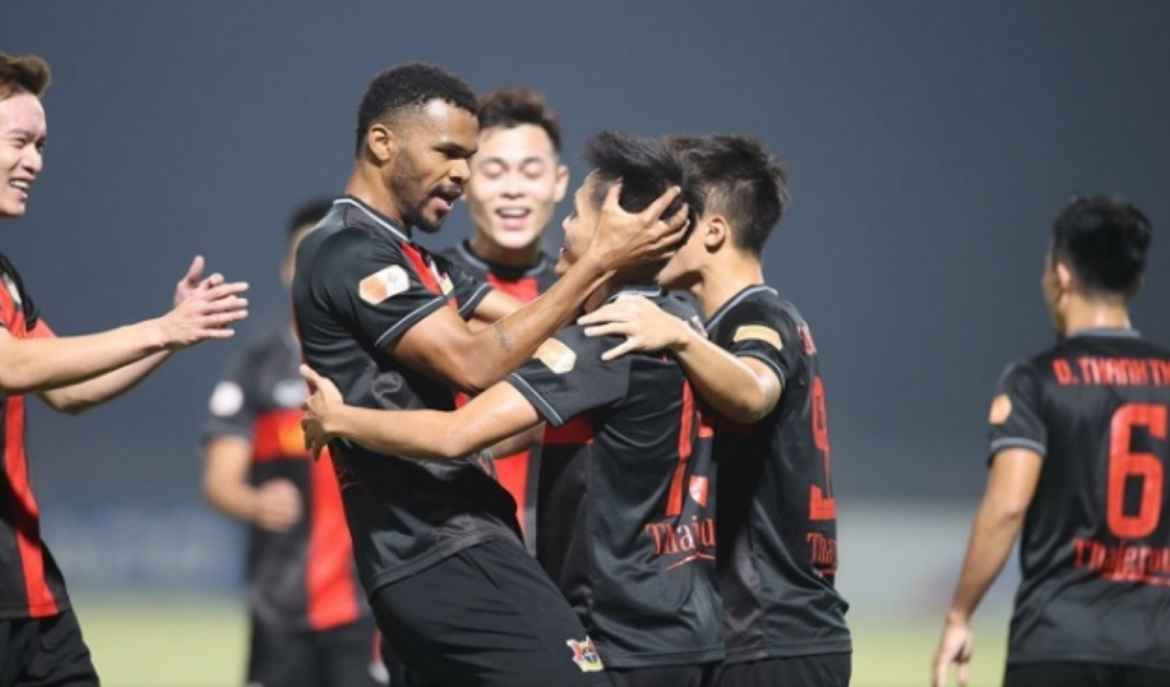 Ninh Bình – Becamex TP Hồ Chí Minh: Nối dài mạch thắng