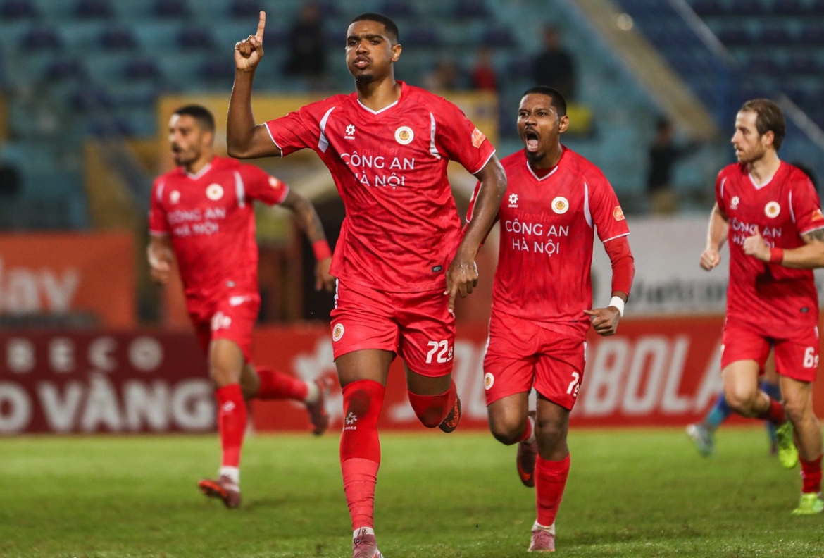 V-League 2025 – 2026: Hấp dẫn, khó đoán định ở cả hai đầu bảng xếp hạng