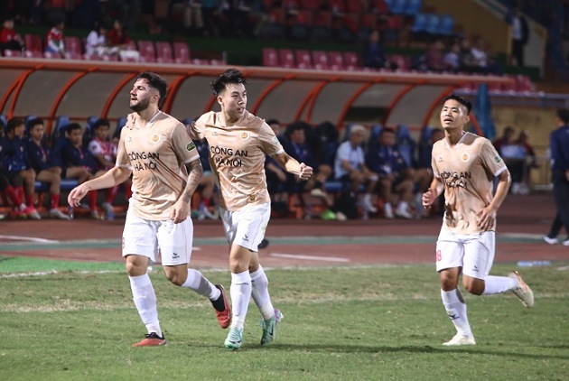 3 điều đọng lại sau màn ra mắt của Kiatisuk trận CAHN thắng TP.HCM