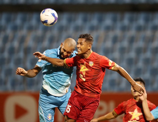 5 điểm nhấn vòng 2 V.League ngày 22/09: Cú hat-trick đầu tiên; Trận cầu của siêu phẩm