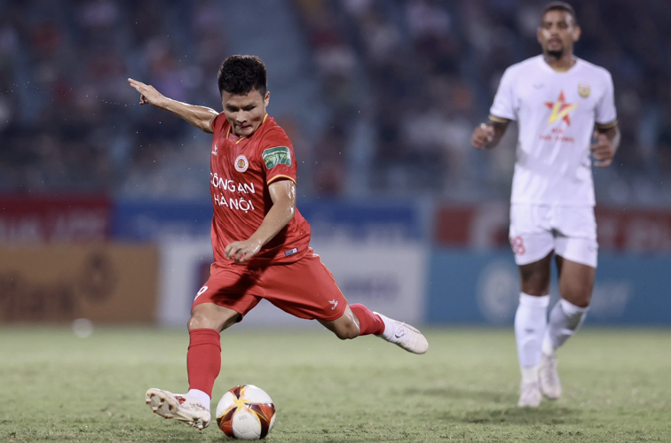 Báo Nhật Bản lo ngại Quang Hải vỡ mộng ở J-League