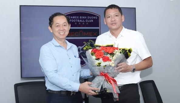 Bình Dương tiếp tục thanh lý hợp đồng nhiều trợ lý HLV