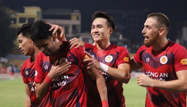 Bùi Hoàng Việt Anh tuyên bố mục tiêu vô địch mọi giải đấu cùng CAHN