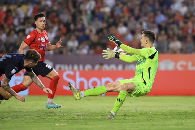 CAHN cần thêm phép màu từ Nguyễn Filip ở lượt về