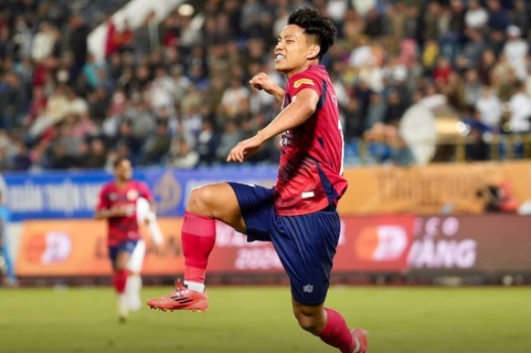 CAHN không tận dụng được lợi thế, đánh rơi điểm trước SLNA