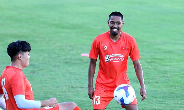 Cao Quang Vinh sẽ thay đổi vị trí ở tuyển Việt Nam?