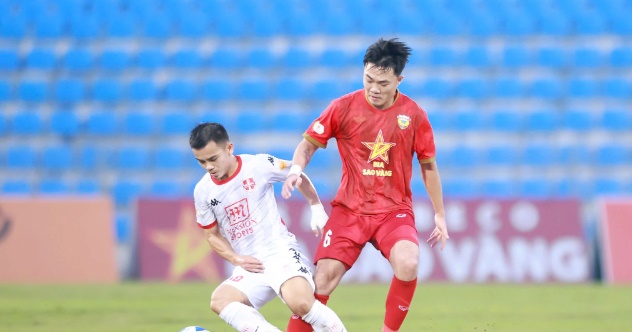 Cầu thủ bị thẻ đỏ vì đánh nguội, CLB Hải Phòng vẫn giành điểm nghẹt thở
