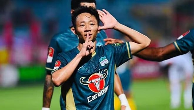 Châu Ngọc Quang chia tay HAGL, gia nhập Ninh Bình?