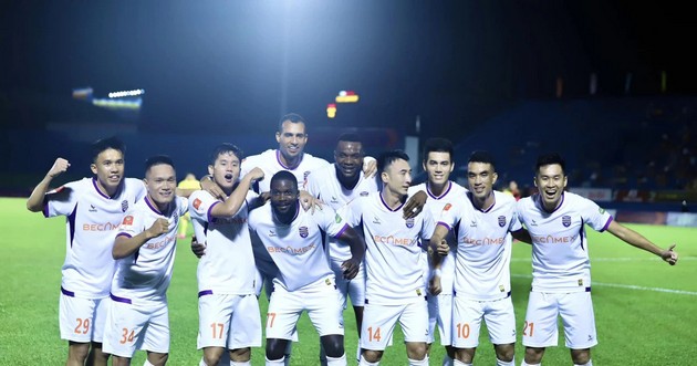 “Chelsea Việt Nam” và áp lực vô hình