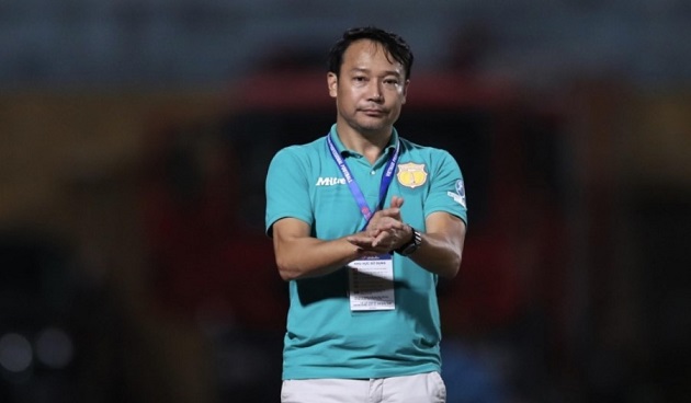 CHÍNH THỨC: Ông Vũ Hồng Việt được vinh danh HLV xuất sắc V-League