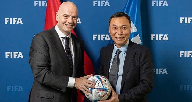 Chủ tịch FIFA gửi thư chúc mừng CLB Nam Định