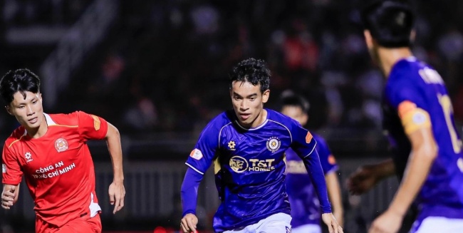 CLB Hà Nội đối mặt với khủng hoảng: Công cùn thủ kém; Áp lực với HLV Teguramori