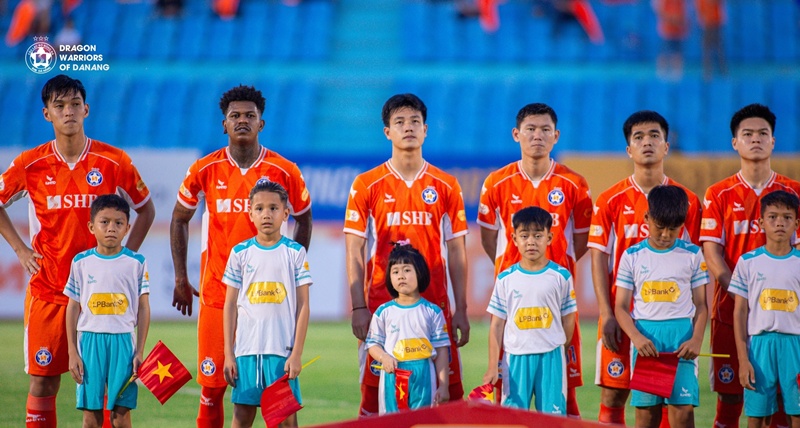 Đà Nẵng thua 0-6, CĐV vẫn tin tưởng vào khả năng trụ hạng