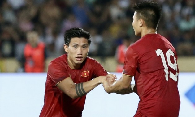 Điểm tin bóng đá Việt Nam 25/09: Văn Hậu, Đình Trọng gặp ‘hạn’; Thần đồng Việt kiều từ chối ĐT Đức