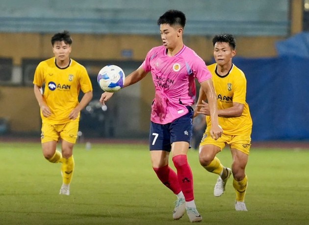 Điểm tin bóng đá Việt Nam 30/08: Đình Bắc nổ súng trước ngày gặp Trung Quốc; Đồng đội cũ của Neymar sắp đến V.League