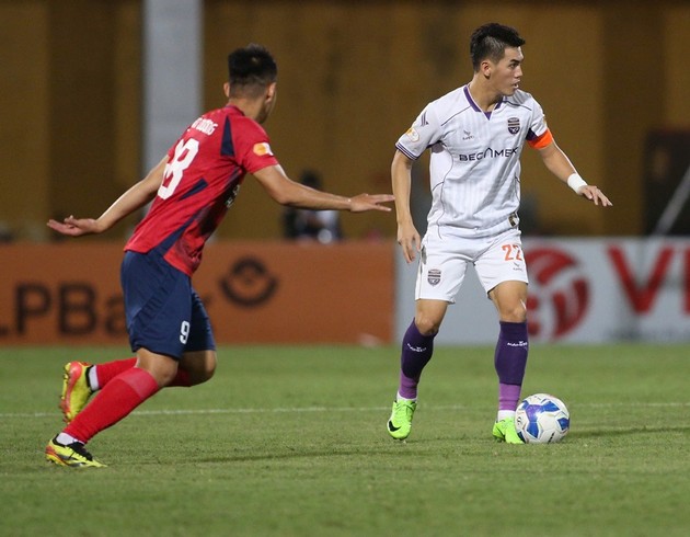 Đình Bắc tả xung hữu đột, CAHN đánh bại Bình Dương