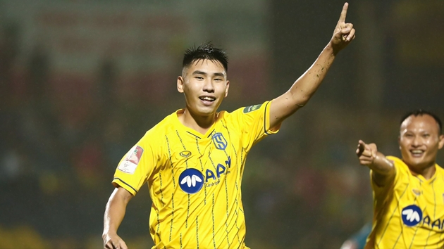 Đinh Xuân Tiến chia tay SLNA, chuẩn bị tới Viettel?