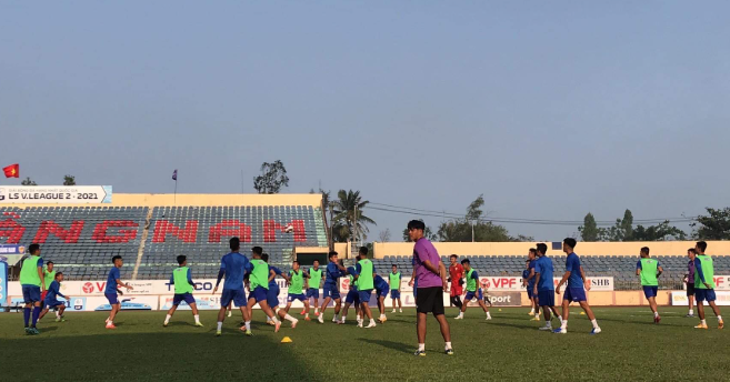 Đội bóng thứ 2 tại V.League đổi sân nhà ngay giữa mùa giải