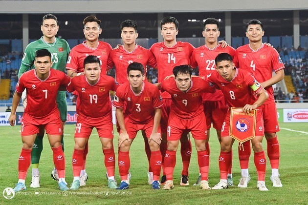 ĐT Việt Nam muốn vô địch AFF Cup sau 6 năm; Nam Định nâng cúp trên sân nhà?