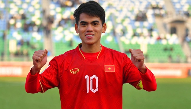 “Được gọi lên đội tuyển Việt Nam giúp tôi rất nhiều”