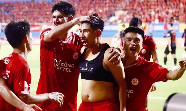 “Gà son” Xuân Tiến lại tỏa sáng phút 69, Viettel hạ SHB Đà Nẵng