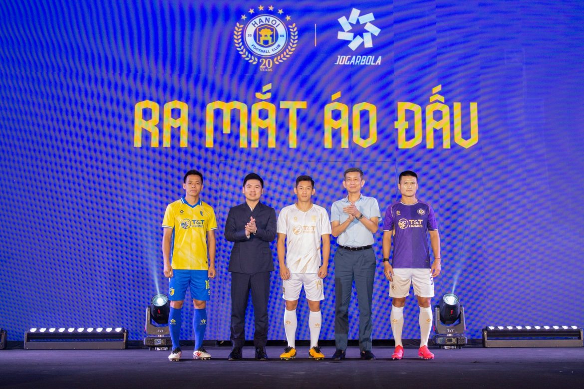 Hà Nội FC đặt mục tiêu vô địch V-League và Cúp Quốc gia