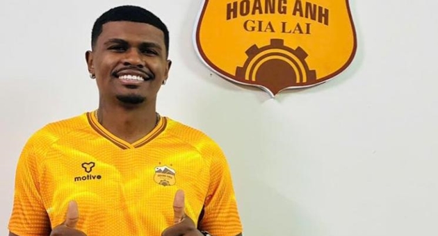 HAGL đối mặt thử thách, Fraga vắng mặt vì chuyện gia đình