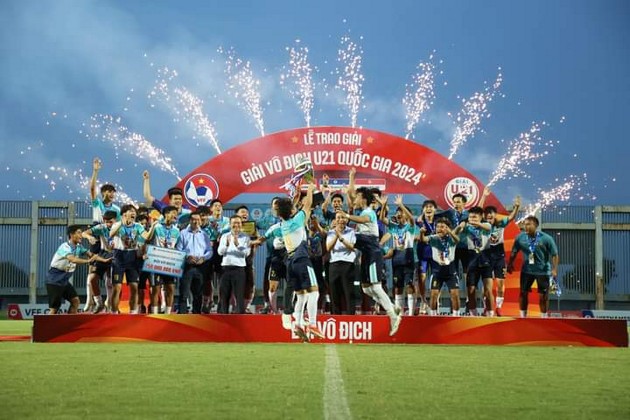 HAGL trỗi dậy và niềm tin của bầu Đức