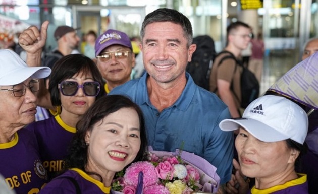 Harry Kewell chia sẻ lý do chọn CLB Hà Nội làm bến đỗ mới