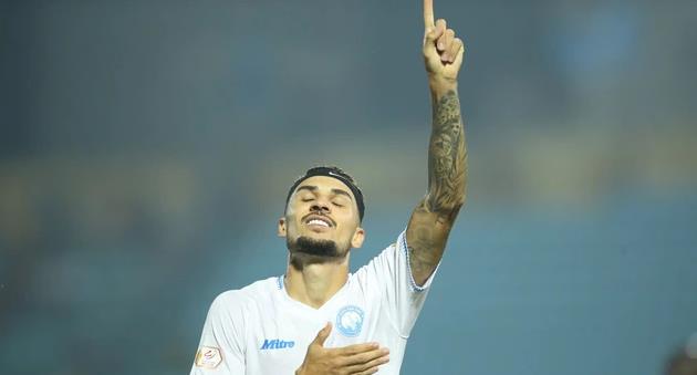 Hendrio có nguy cơ bị bật bãi tại Thép xanh Nam Định