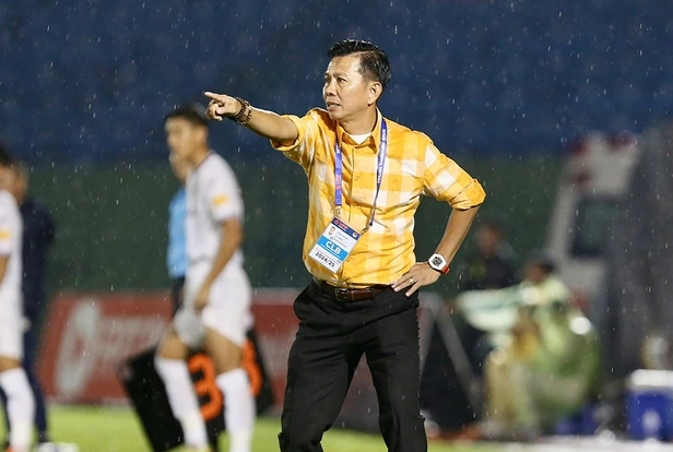 HLV Bình Dương: “Không đội nào yếu, cũng chẳng đội nào mạnh ở V-League”