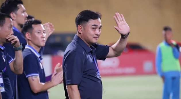 HLV Đức Thắng viết tâm thư chia tay Thể Công Viettel
