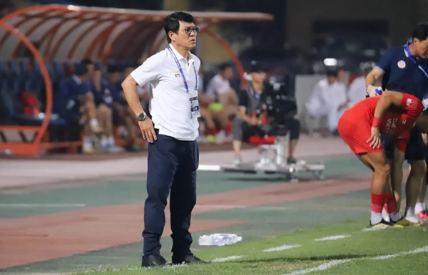 HLV HAGL nói thật về “đám trẻ nhà bầu Đức”