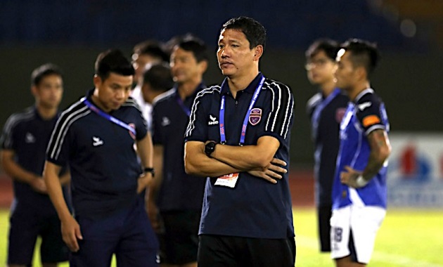 HLV Nguyễn Anh Đức đối mặt áp lực lớn tại Becamex TP.HCM