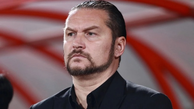 HLV Popov nói về tiêu cực trong bóng đá Việt Nam