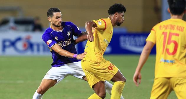 Hoàng Hên hòa nhịp cùng triết lý tấn công của Harry Kewell