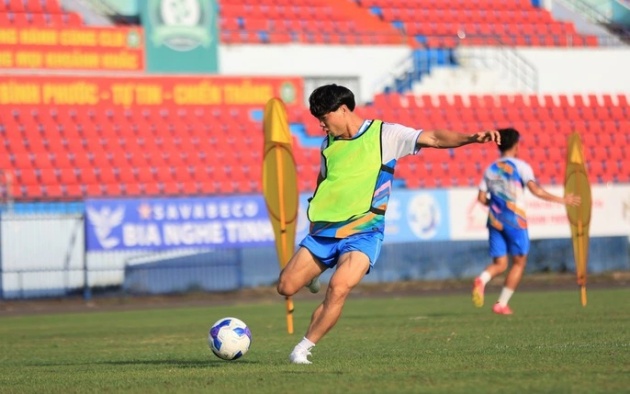 Lịch thi đấu V-League 2 2025/26: Đội Công Phượng gặp Quảng Ninh trận mở màn