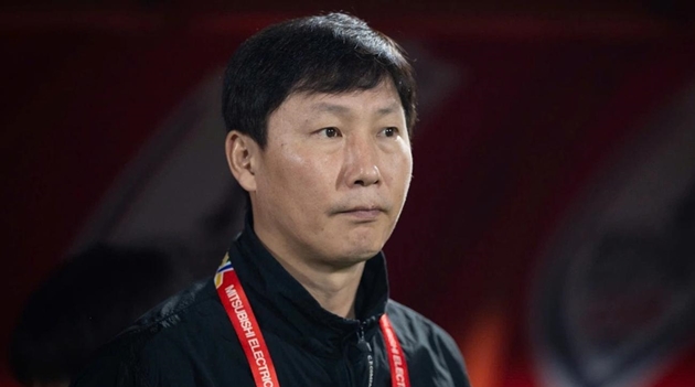 Lịch V-League khiến ông Kim Sang-sik khó xử