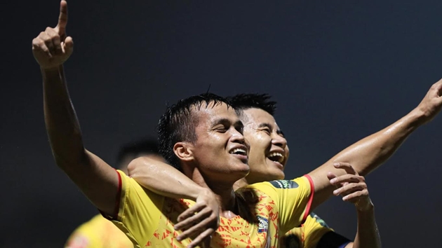 Nam Định chiêu mộ 2 tân binh sau chức vô địch V-League