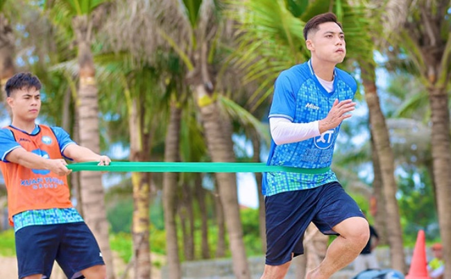 Nam Định sang Hàn Quốc tập huấn, chuẩn bị bảo vệ ngôi vương V.League