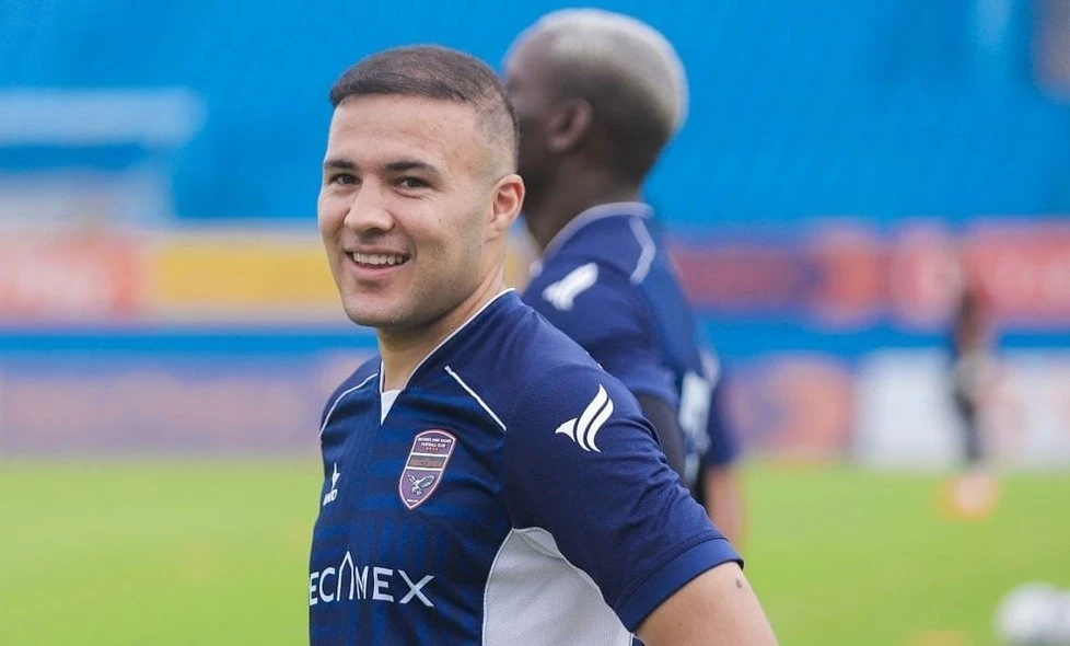 Ngoại binh V-League được gọi lên ĐTQG, chuẩn bị đấu dàn sao châu Á