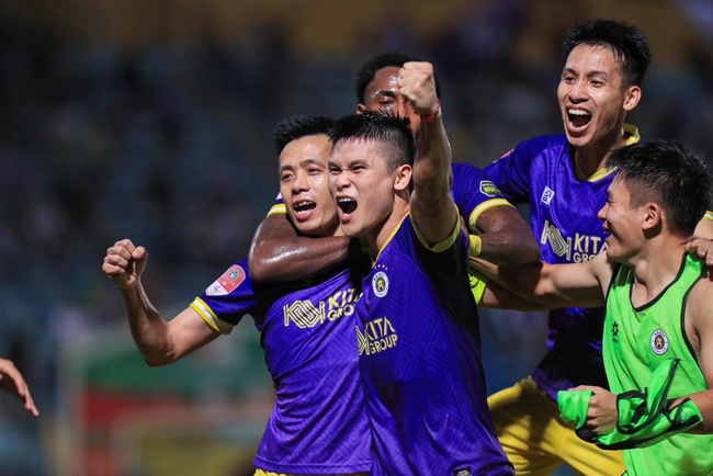 “Ở ĐNÁ, chưa đội bóng nào đá như Hà Nội FC”