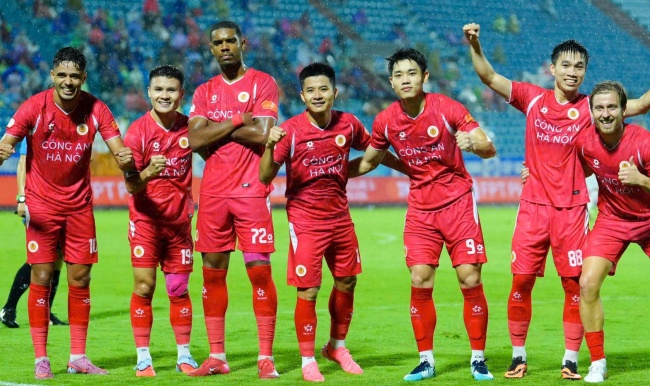 Quang Hải ghi dấu ấn, CAHN thắng thuyết phục Nam Định