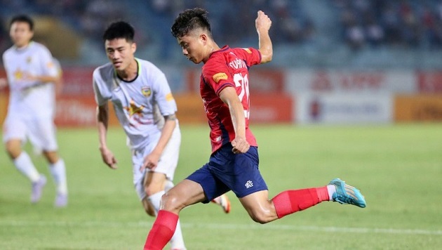 Quang Hải và đồng đội lỡ cơ hội top 4: CAHN – Hà Tĩnh bất phân thắng bại