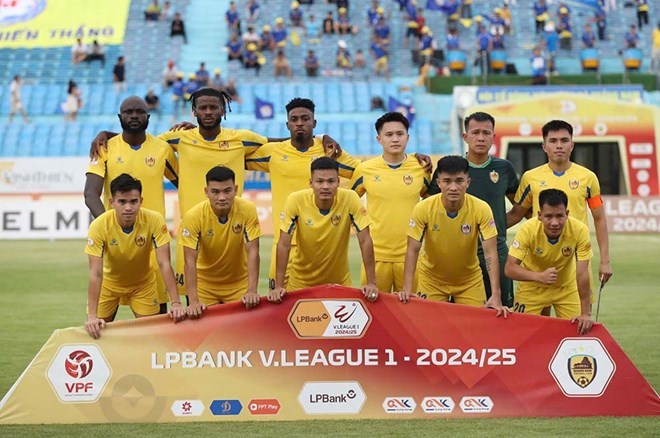 Quảng Nam sắp chốt nhà đầu tư mới, rộng cửa dự V.League