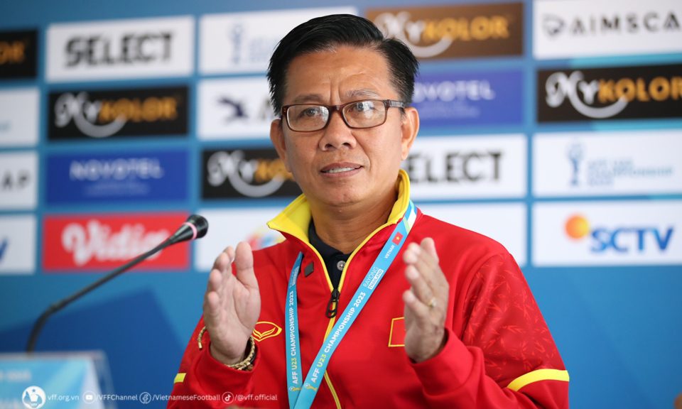 Rời VFF, hé lộ bến đỗ mới của HLV Hoàng Anh Tuấn