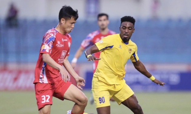 Sáp nhập tỉnh thành sẽ ảnh hưởng ra sao đến các CLB V-League?