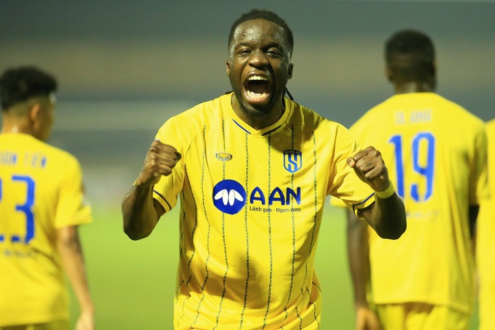 Sông Lam Nghệ An có động thái ý nghĩa nhân dịp 30/4