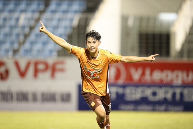 Thần đồng 16 tuổi của HAGL vừa phá kỷ lục V.League là ai?